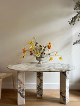 Load image into Gallery viewer, LEWIS small dining table