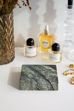 Load image into Gallery viewer, pedestal