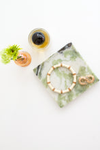 Load image into Gallery viewer, pedestal