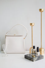 Load image into Gallery viewer, pedestal